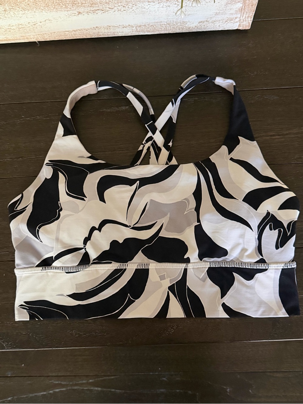 lululemon athletica longline energy Palazzo Wave Graphic Raw Linen Black size 8